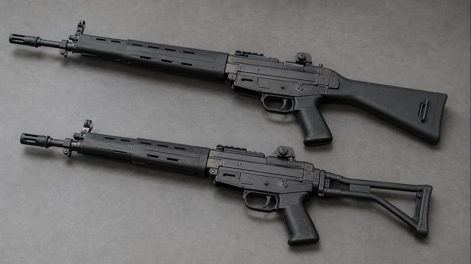89式小銃の固定銃床型と折曲銃床型の比較イメージ