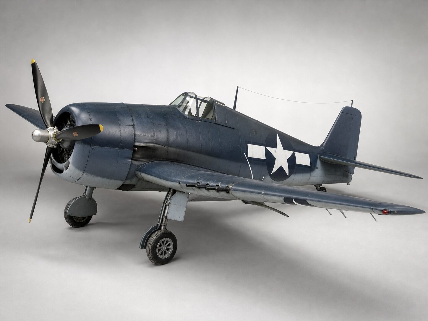 F6Fヘルキャットの機体構造