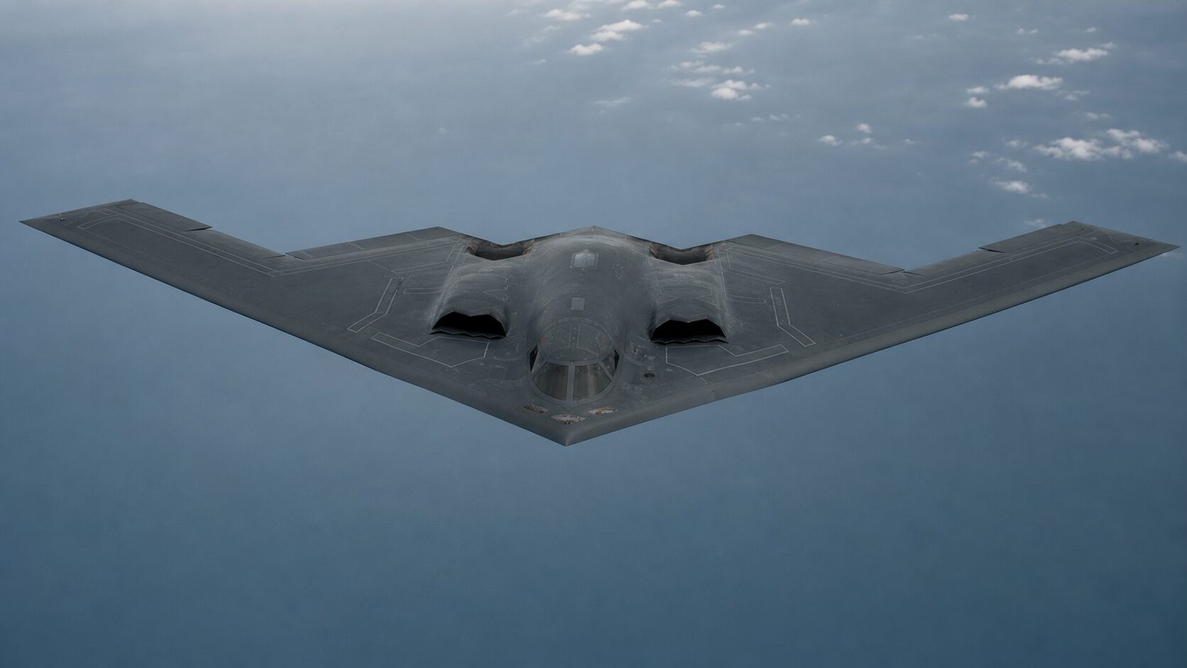 上空から見たB-2の全翼形状