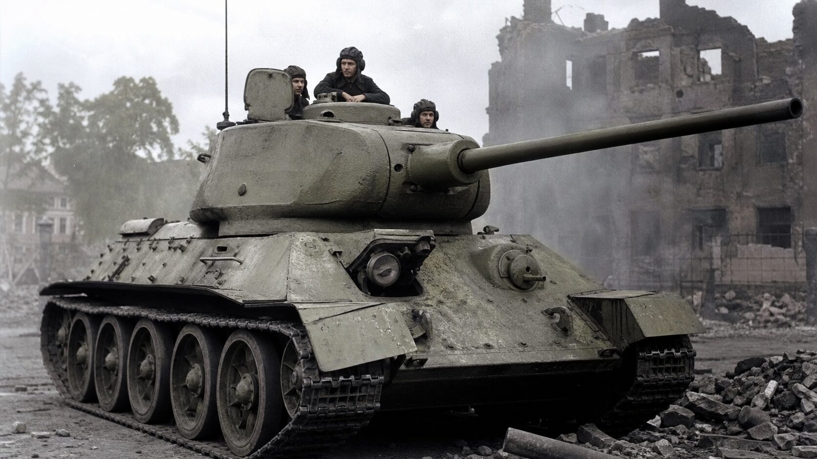 85mm砲と大型砲塔を備えたT-34-85