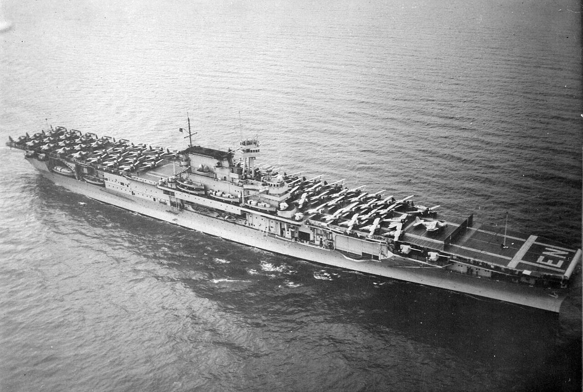 航行中の空母エンタープライズCV-6(1939年4月12日)