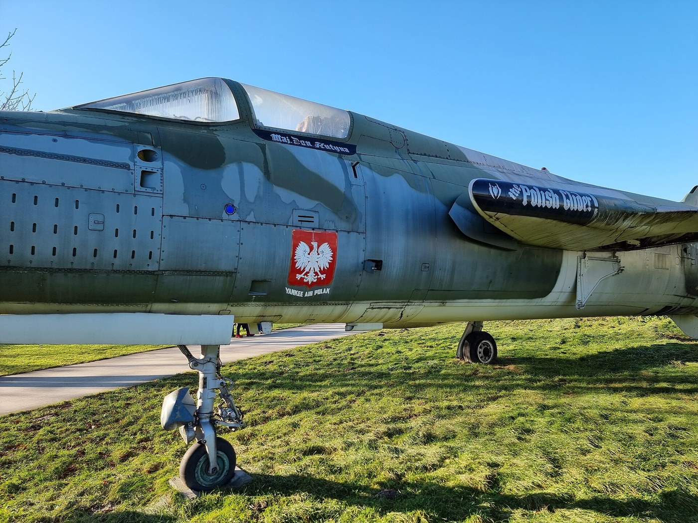 F-105Dの機首と操縦席。